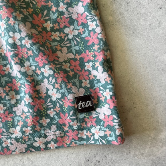 ✨ 2 for $20✨ 
Tea Collection Cotton Print Mix Floral dress size 3T - Picture 4 of 4